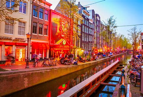 amsterdam red light rates|Red Light District Amsterdam: 12 Things You NEED To Know.